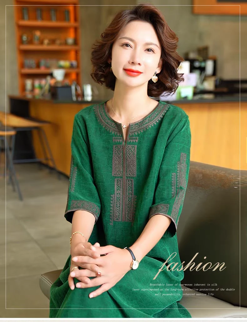 香云纱真丝夏季V领中长新中式连衣裙民族气质桑蚕丝刺绣绿色裙子