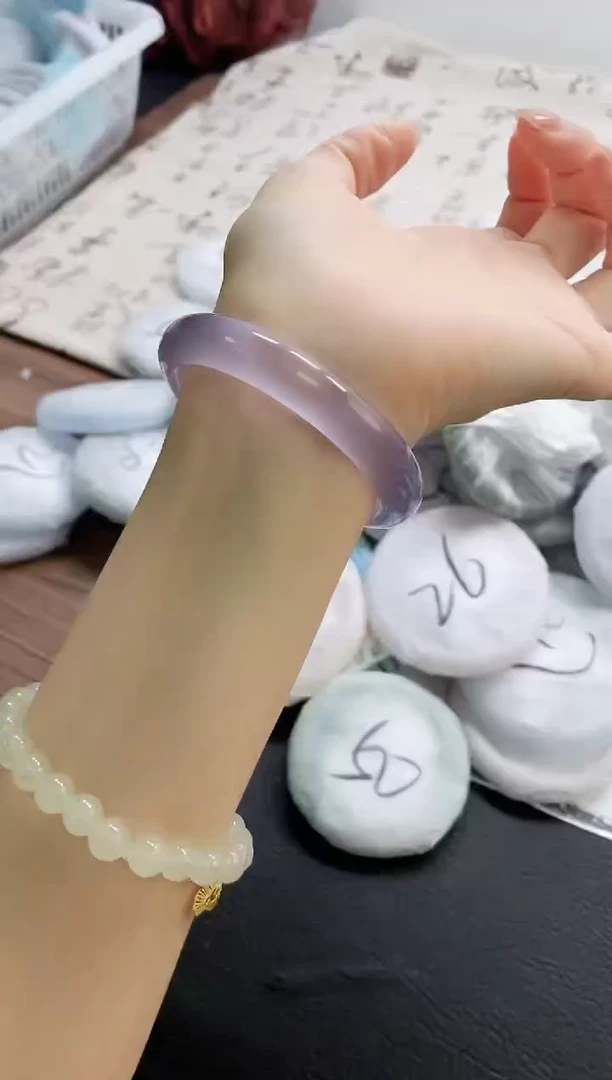 未镶嵌手镯石英质玉59-54