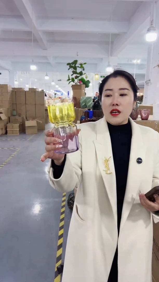 【闪购商品】玻璃花伴你花瓶-微瑕-6TGNH