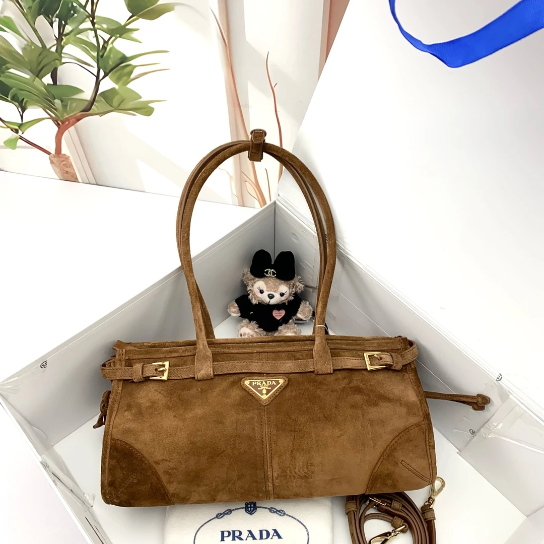 95新 Prada/普拉达 C53/448234/单肩包