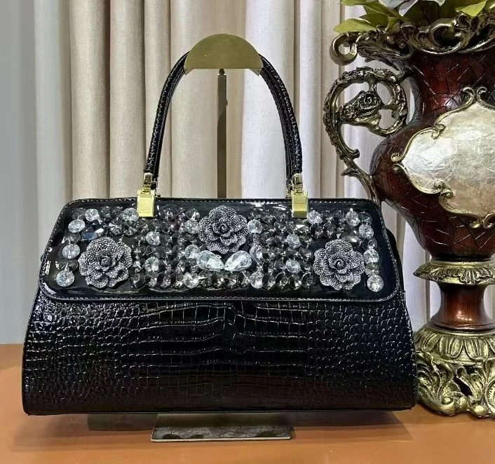 2025时尚款百搭包包