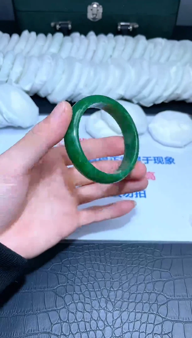 未镶嵌手镯翡翠翡翠手镯处理 15