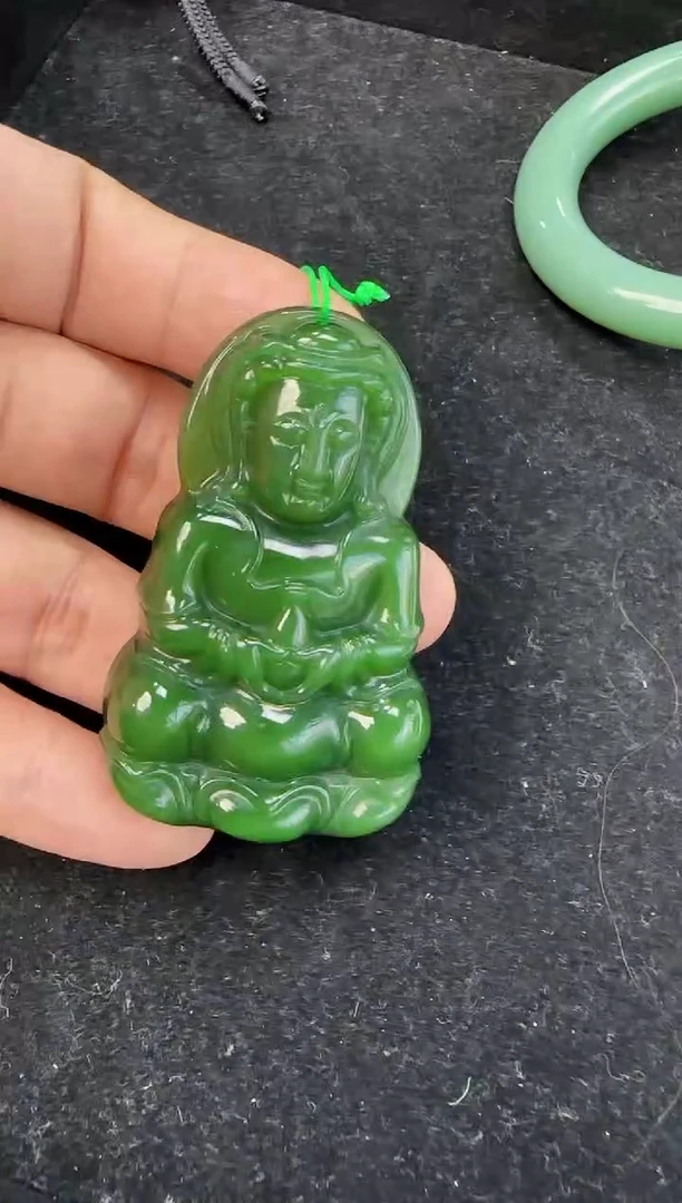 颈饰未镶嵌和田玉观音