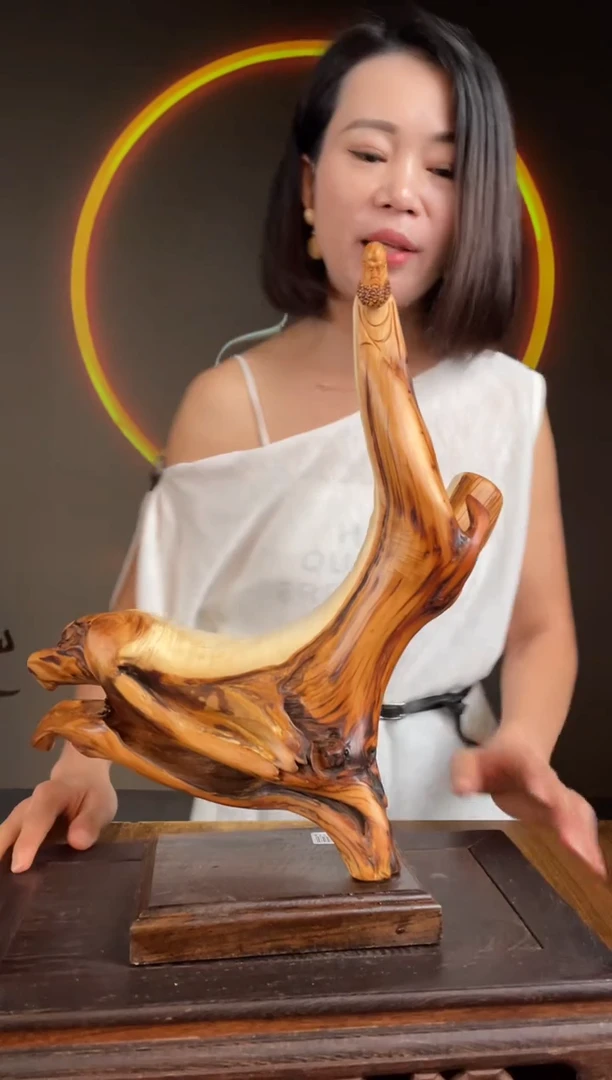 柏木（崖柏）手工摆件,先抢先得! 编号:132