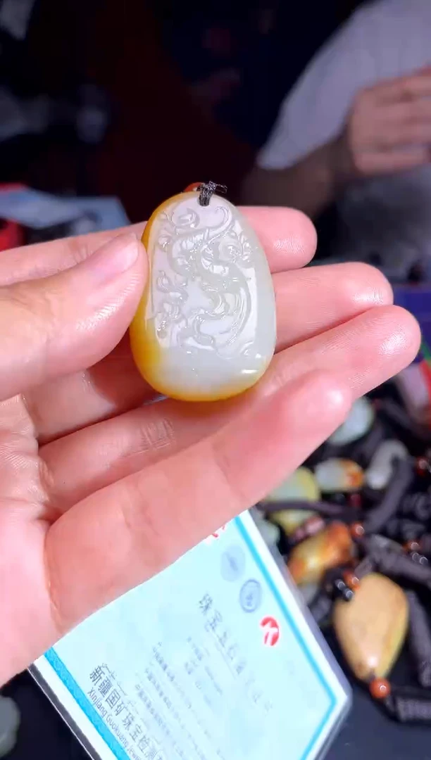 和田玉未镶嵌挂件1