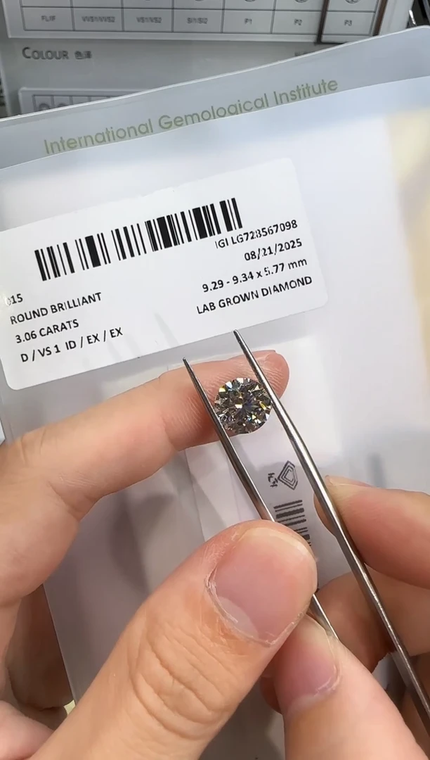 裸石实验室培育钻石@ 3.06ct 先鉴赏，再定制！