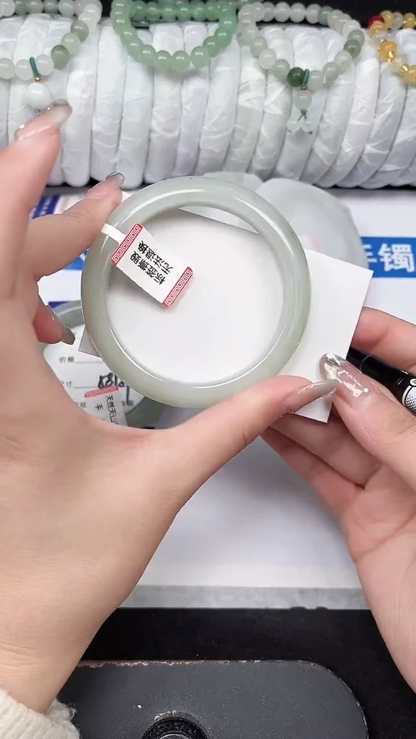 未镶嵌手镯石英质玉109-57/58