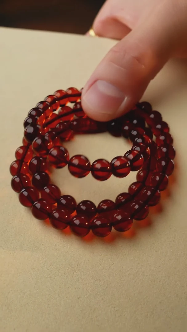 【闪购商品】琥珀颈饰未镶嵌8+血珀三圈手串弹力绳