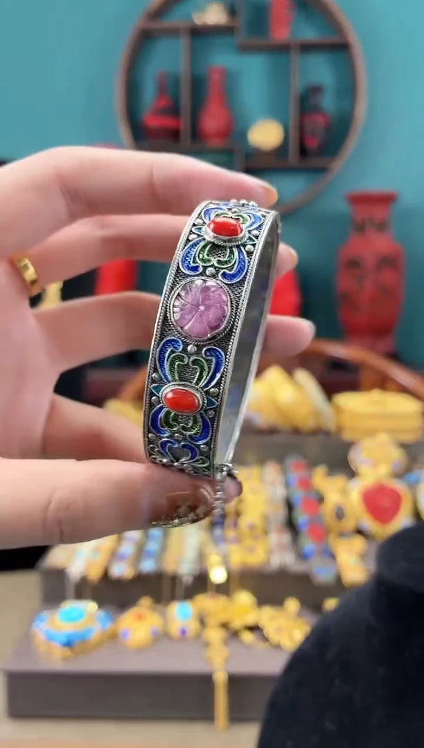 非遗手工花丝镶嵌镯子