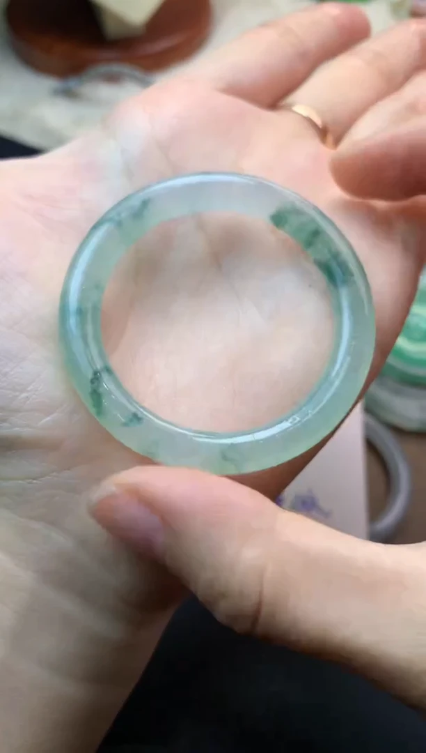 未镶嵌定制翡翠毛货
