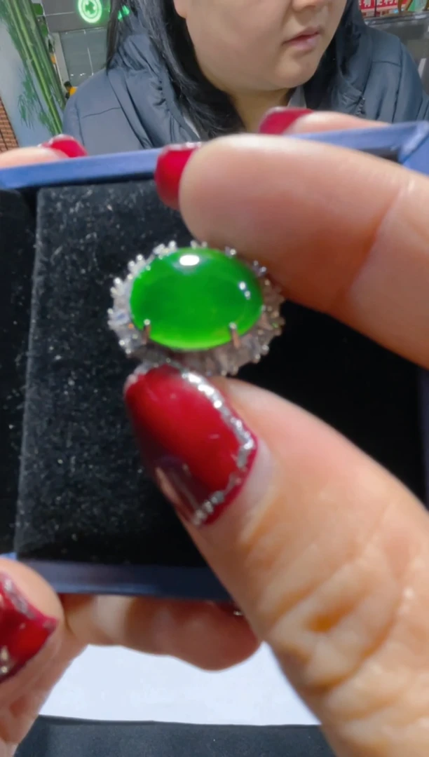 【闪购商品】定制翡翠未镶嵌天然A货翡翠假一罚四（多样性）