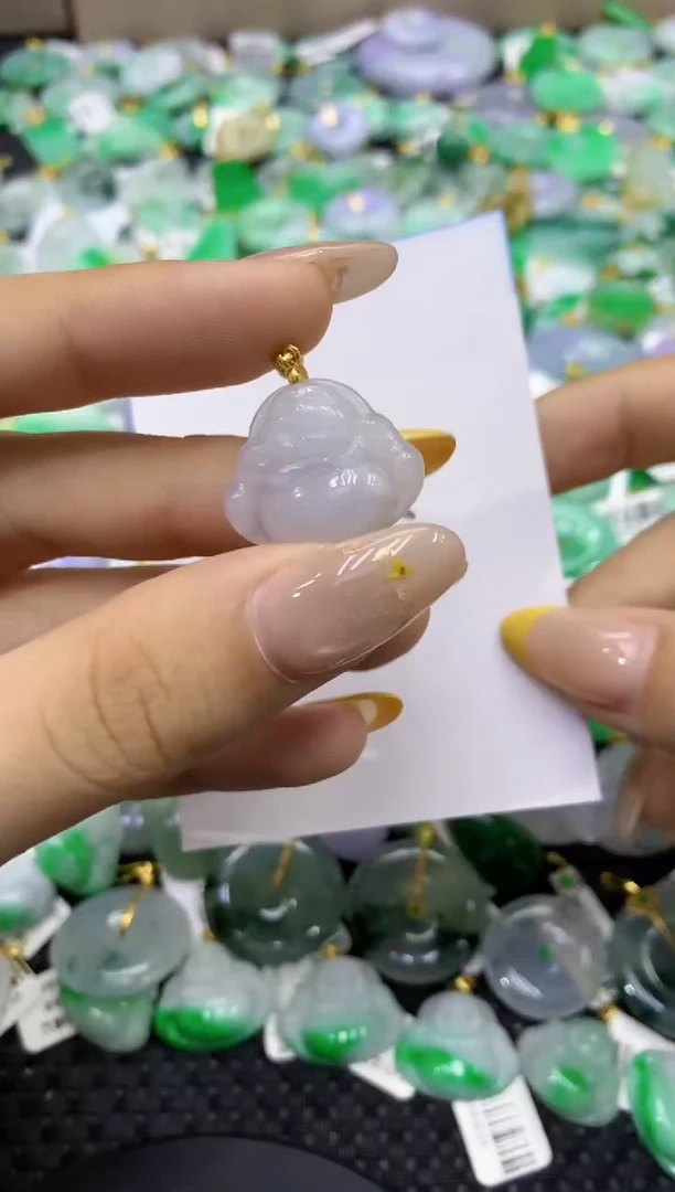 颈饰未镶嵌翡翠天然缅甸翡翠A货
