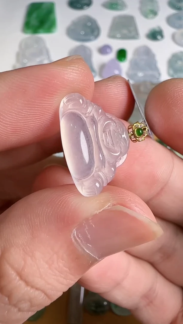 吊坠(不含链)18K金镶嵌翡翠..