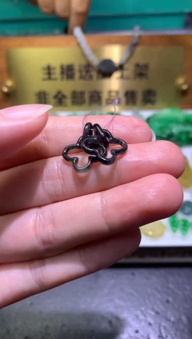 未镶嵌定制翡翠毛货