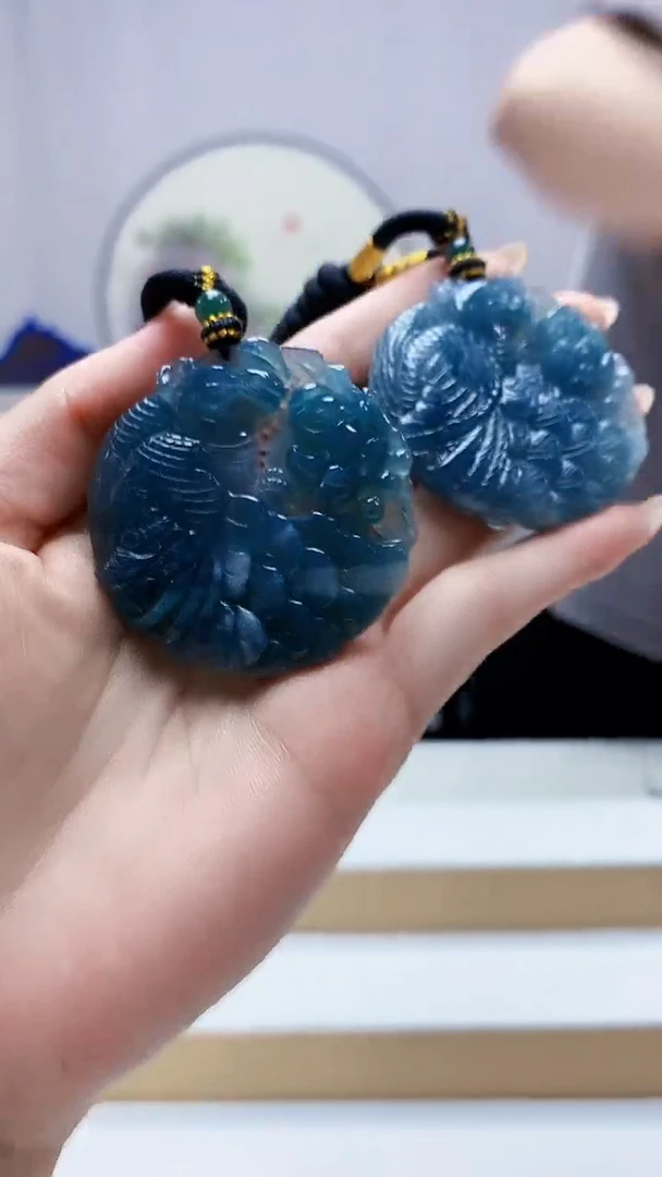 未镶嵌定制翡翠5060MM-毛货两个挂件97