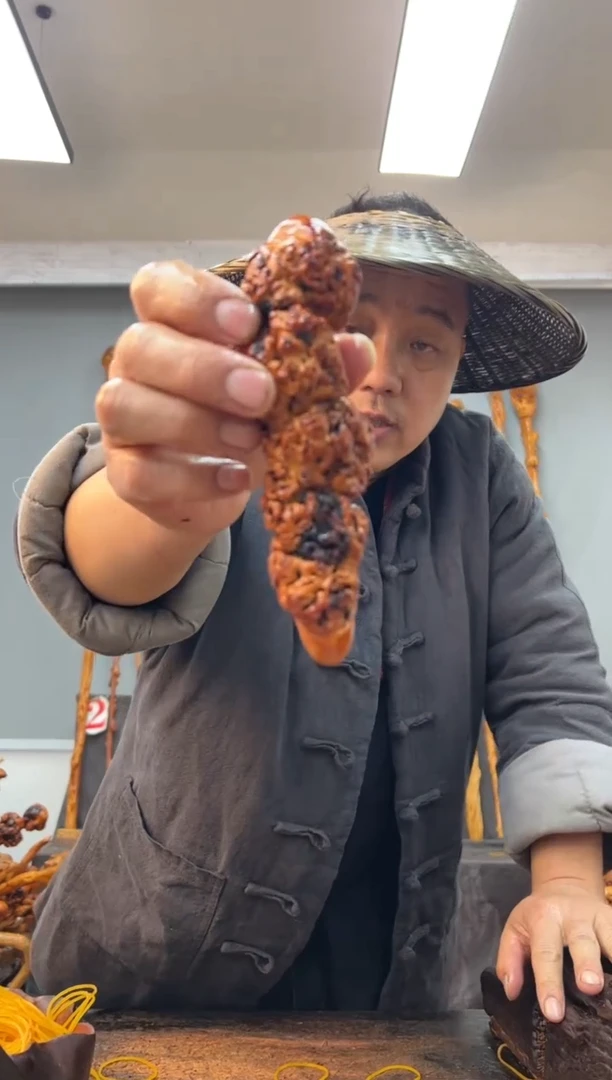 【闪购商品】黑果木其他黑果木100