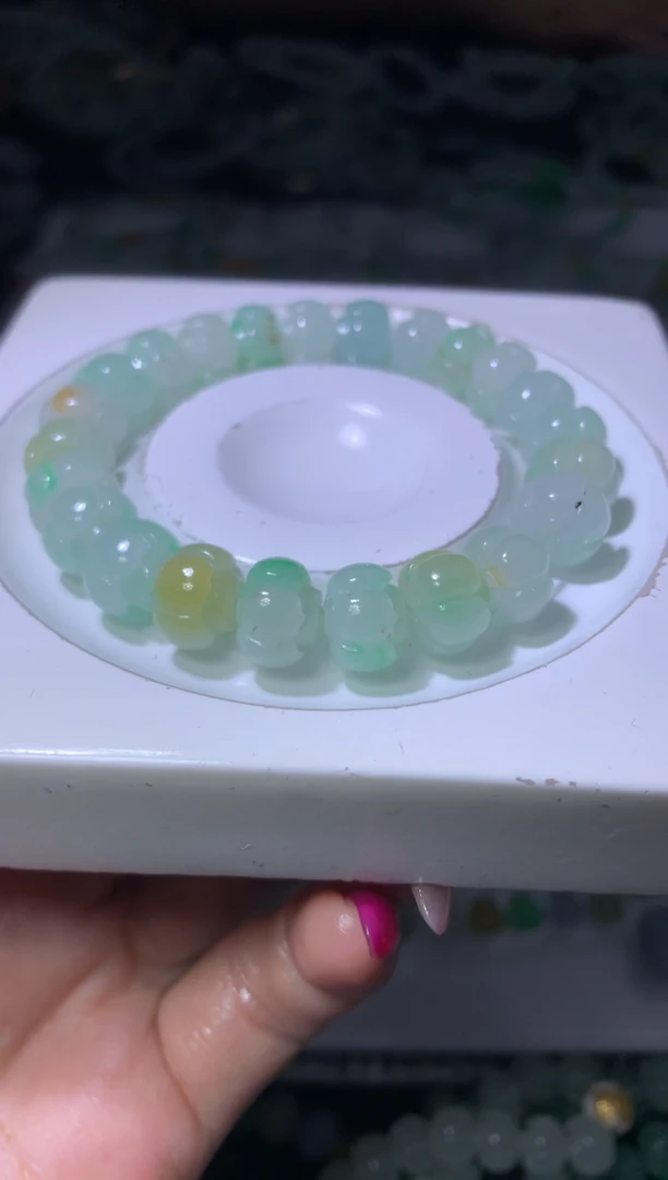 未镶嵌定制翡翠MXX057370