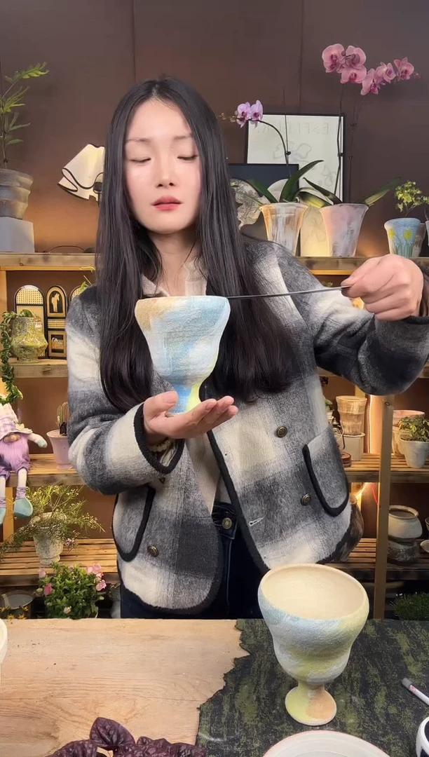 以实际为准编号 295 景德镇手工手绘花盆