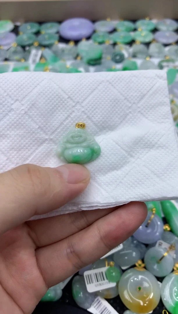 颈饰未镶嵌翡翠天然缅甸翡翠A货