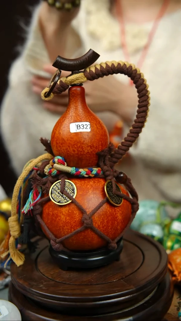 327号500ml左右非遗大漆酒葫芦