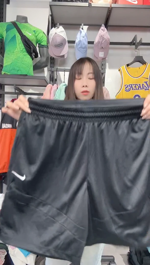 1007     编码 瑕疵款直播间过款为准 尺码XXL