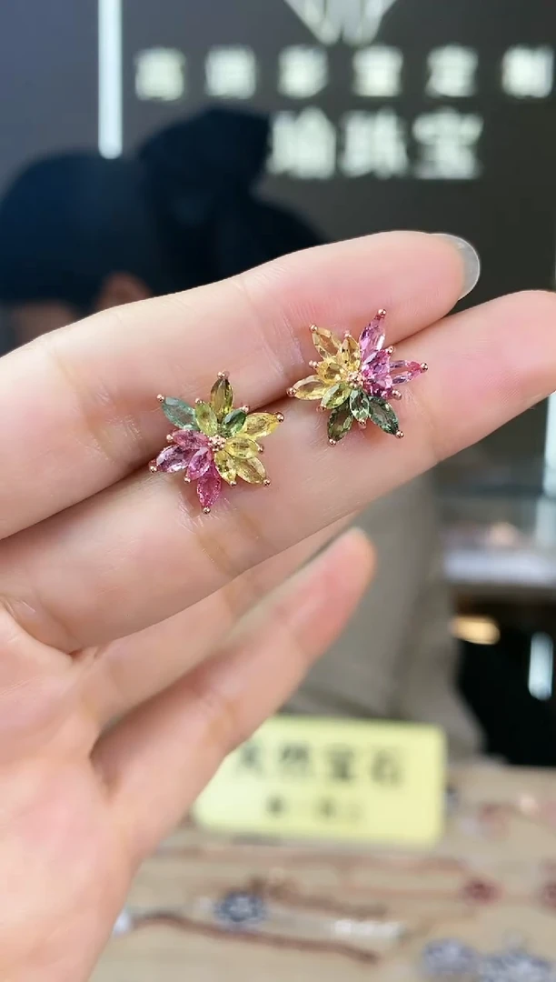 【闪购商品】碧玺耳饰银S925镶嵌耳饰