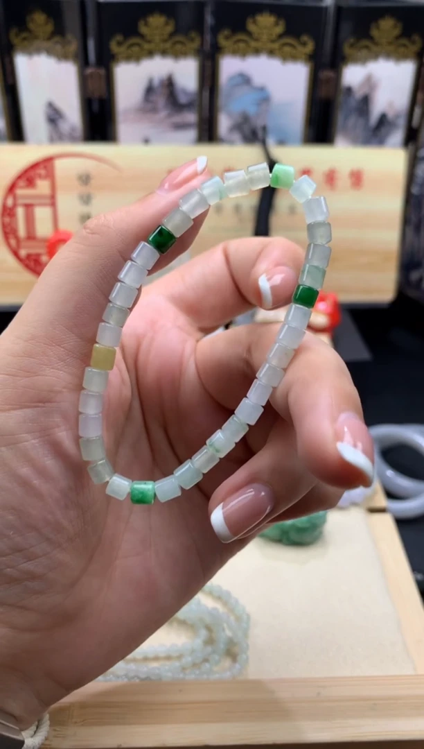 未镶嵌手串翡翠53圈口/薄//////