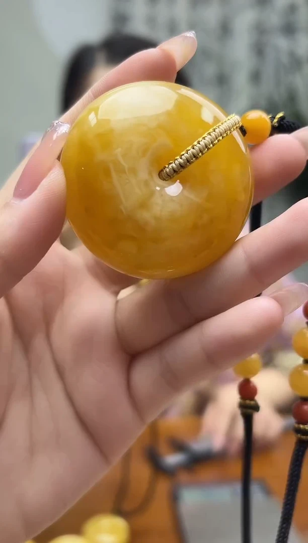 未镶嵌蜜蜡裸石琥珀蜜蜡吊坠