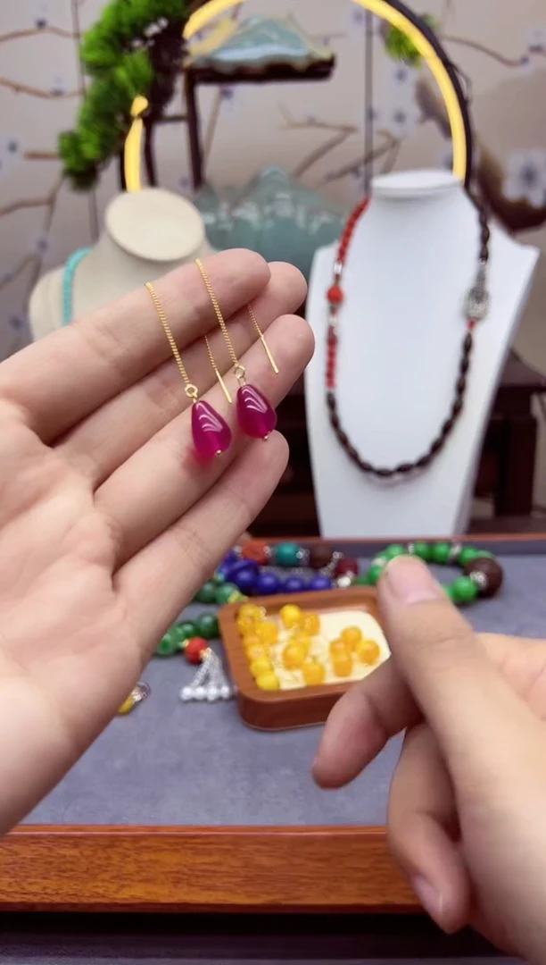 【闪购商品】碧玺耳饰14K金镶嵌E366```