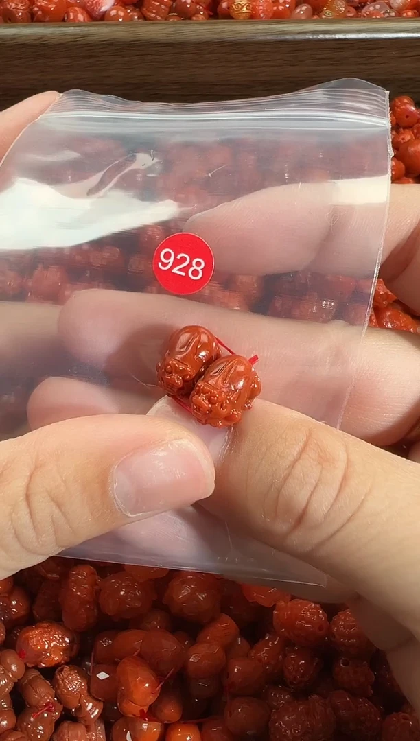 颈饰未镶嵌南红玛瑙11