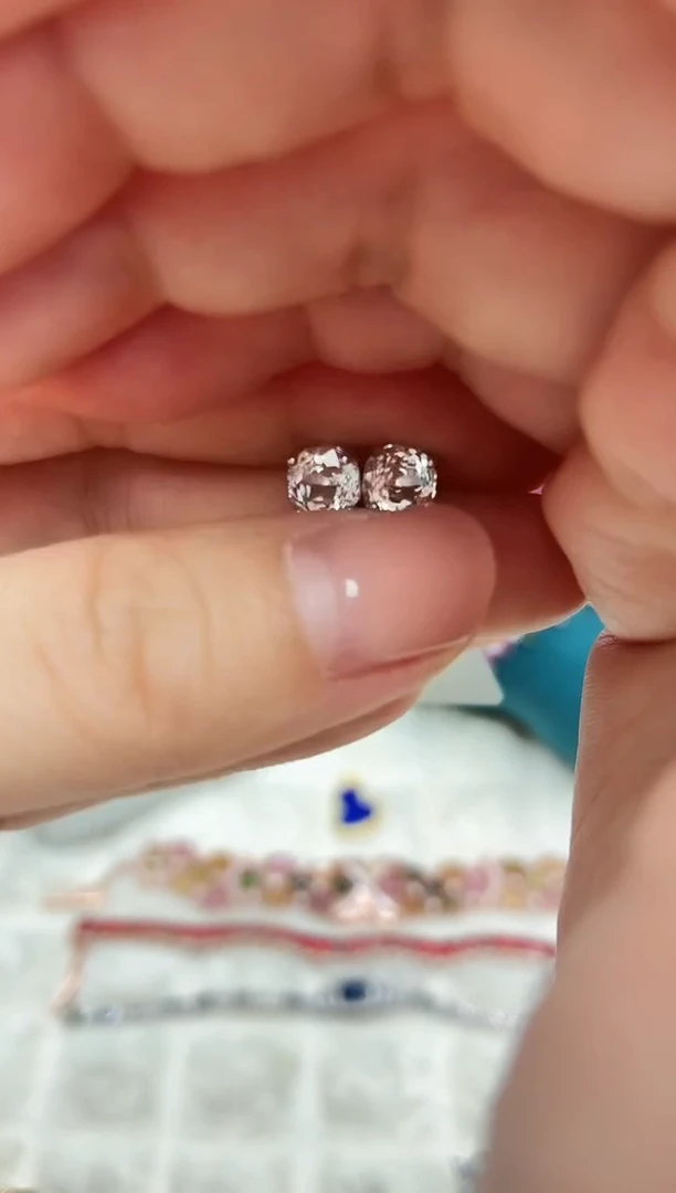 银S925镶嵌耳饰水晶160ZB1206产品一个（多样性）