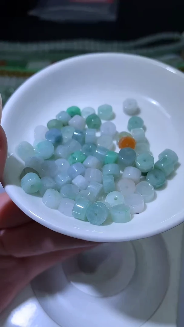 颈饰未镶嵌翡翠ZX031918