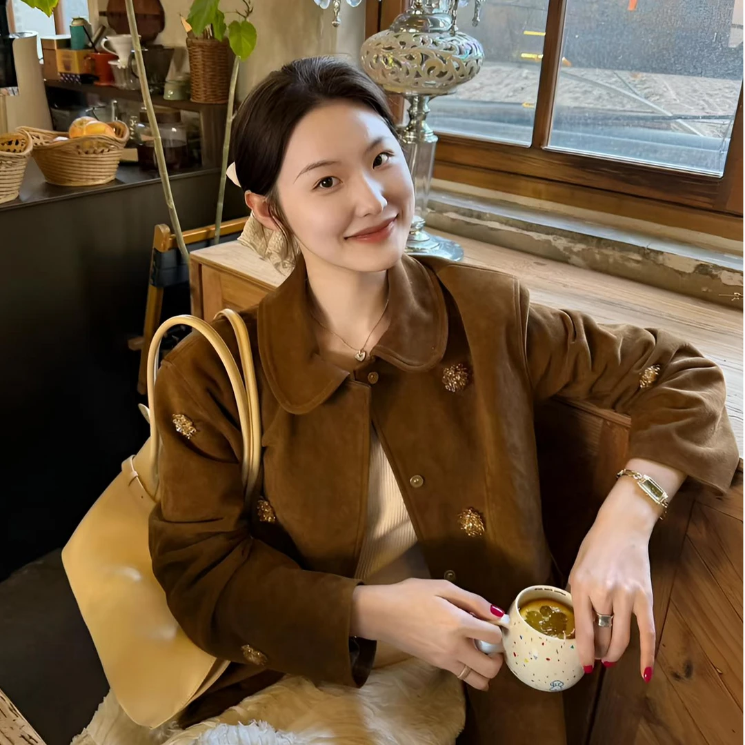 高级感钉珠绒面皮衣短款2025春秋女款仿羊皮复古宽松百搭夹克外套