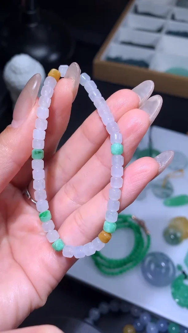 未镶嵌手串翡翠翡翠