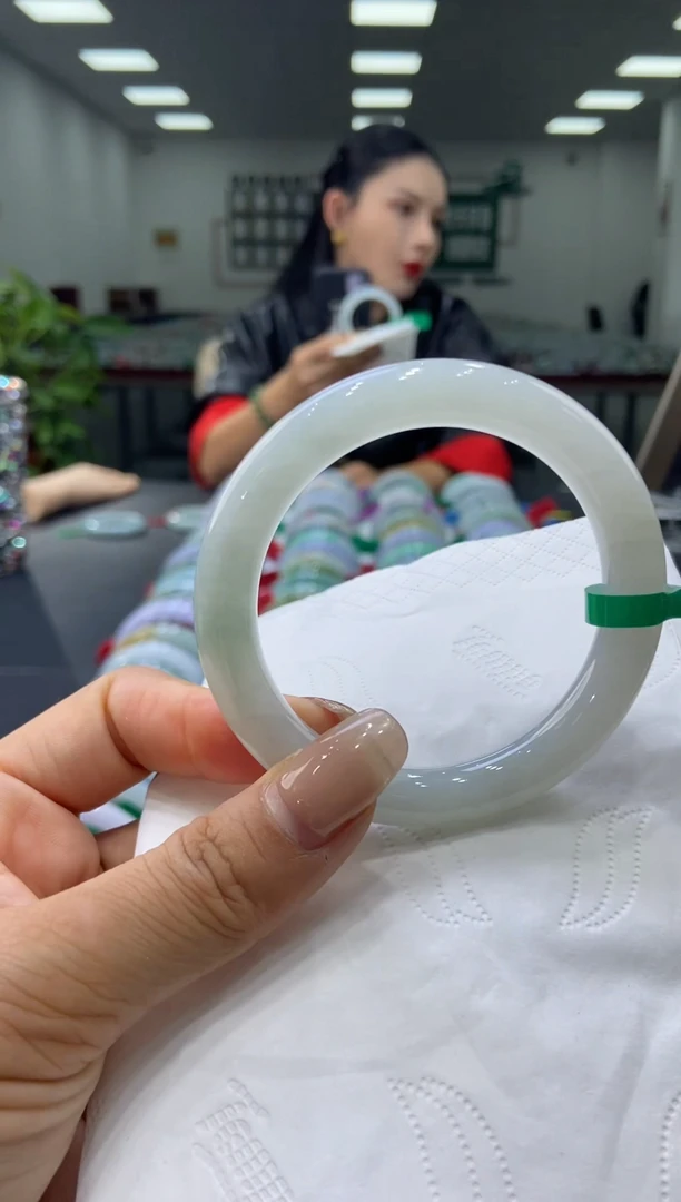 未镶嵌手镯翡翠0000921