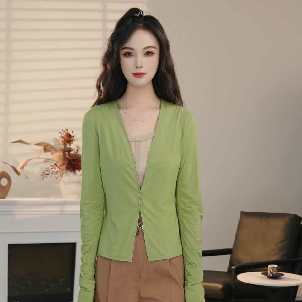 AMASS/阿玛施夏季时尚简约V领修身显瘦纯色短款开衫外套540027