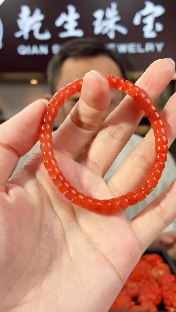 未镶嵌手串南红玛瑙926