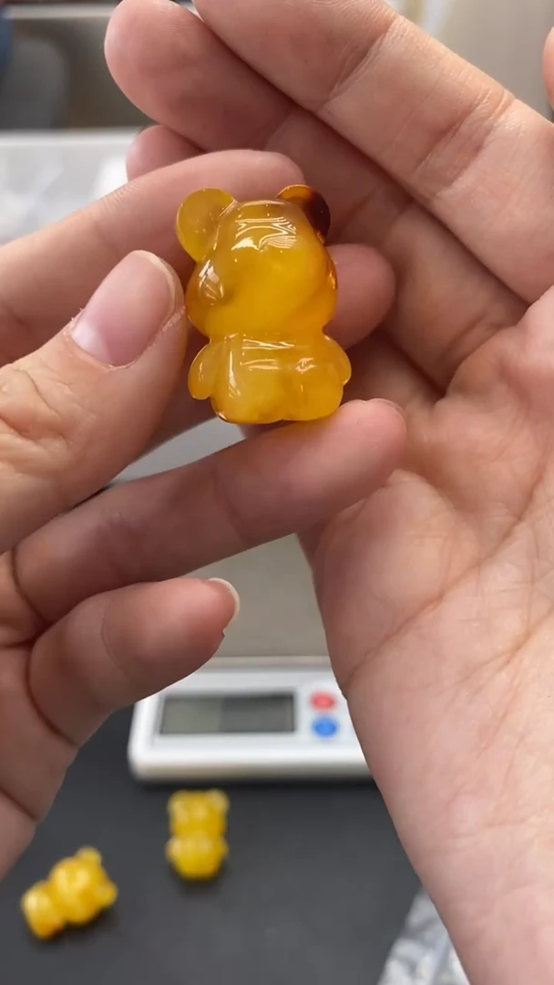 琥珀未镶嵌珠宝奇石2161