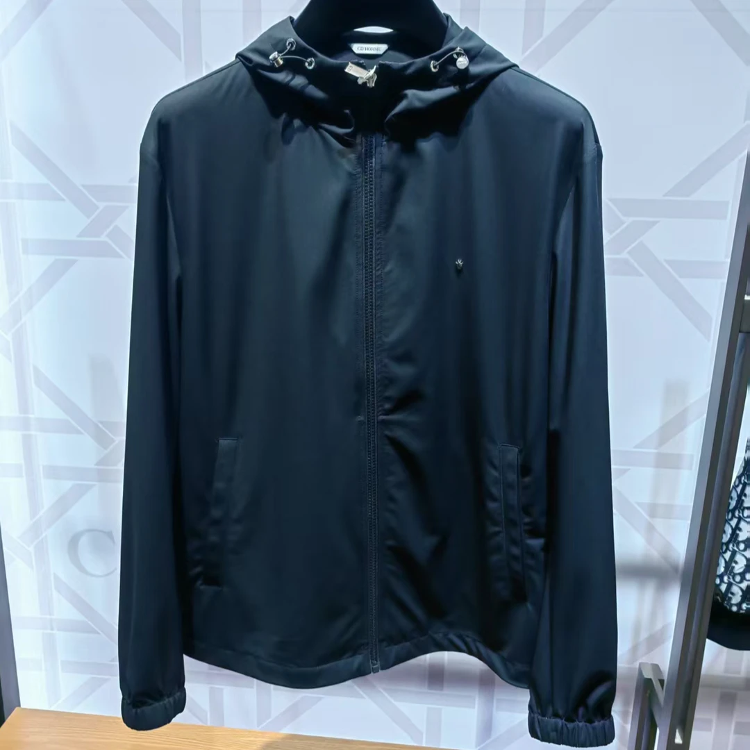 CD男士春夏经典小蜜蜂黑色连帽拉链夹克外套时尚百搭