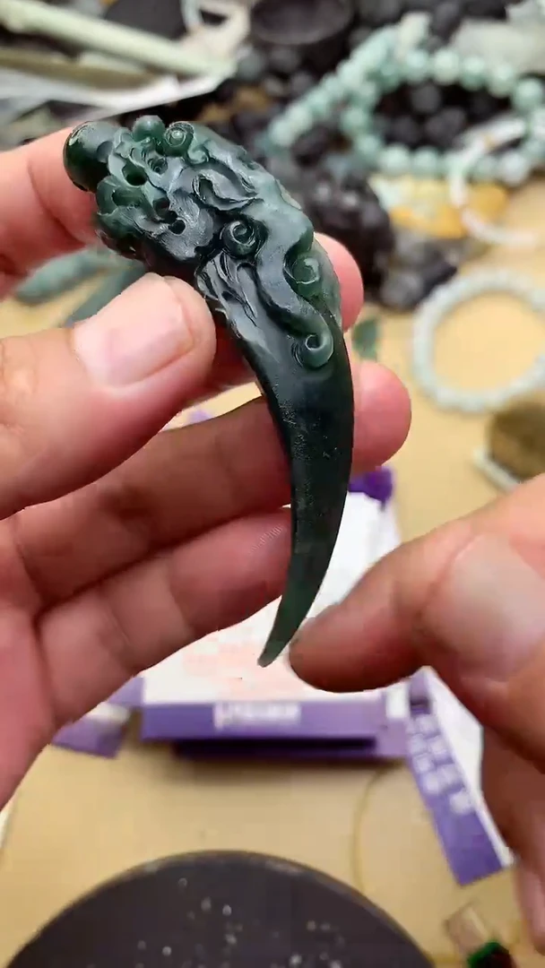 定制翡翠未镶嵌翡翠1