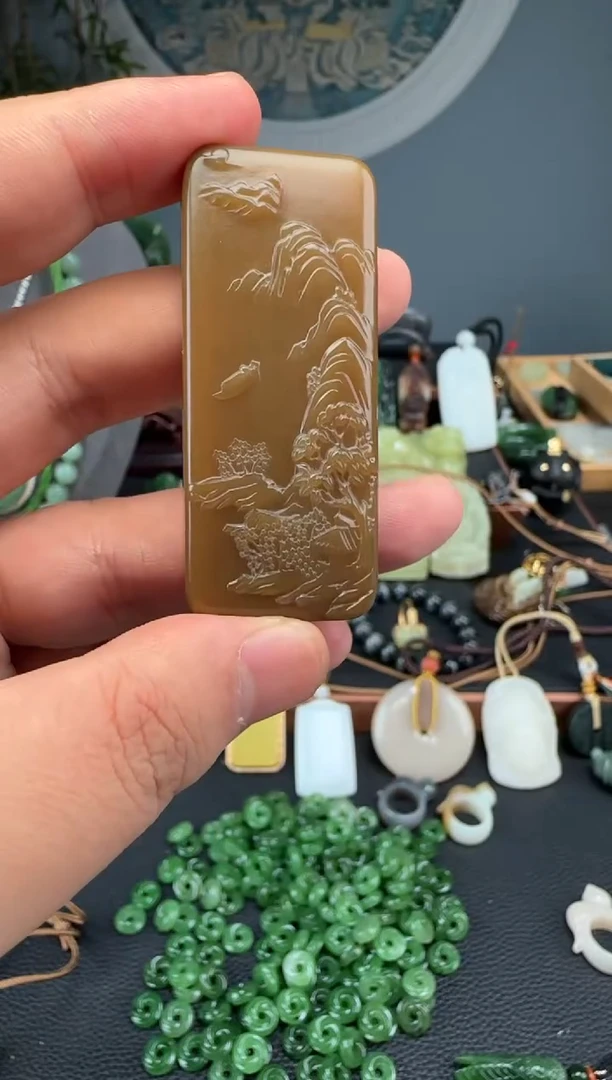 颈饰未镶嵌和田玉和田玉