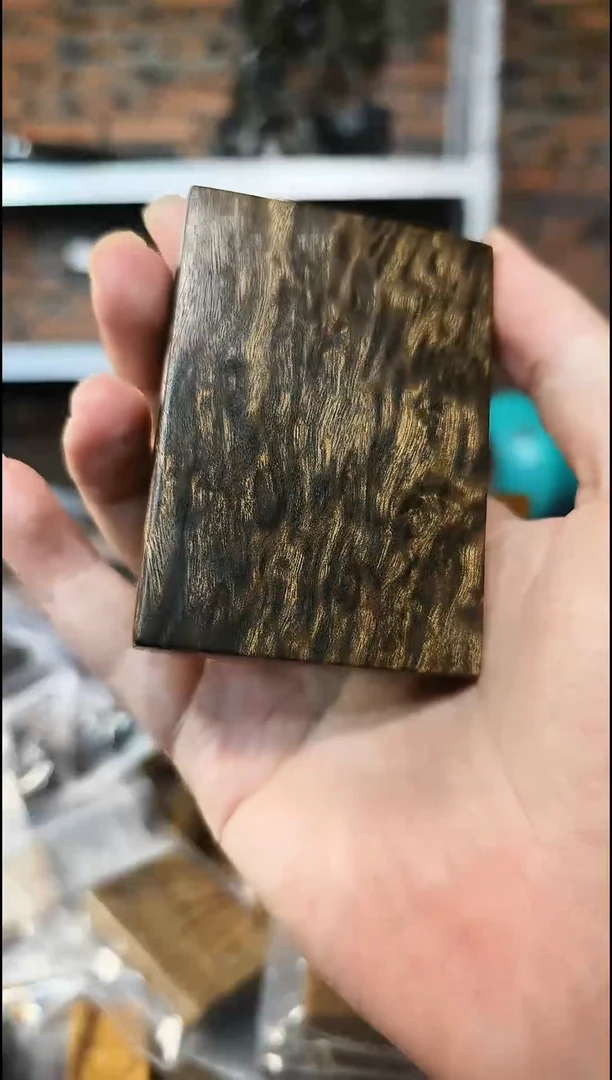 【闪购商品】金丝楠无事牌手把件