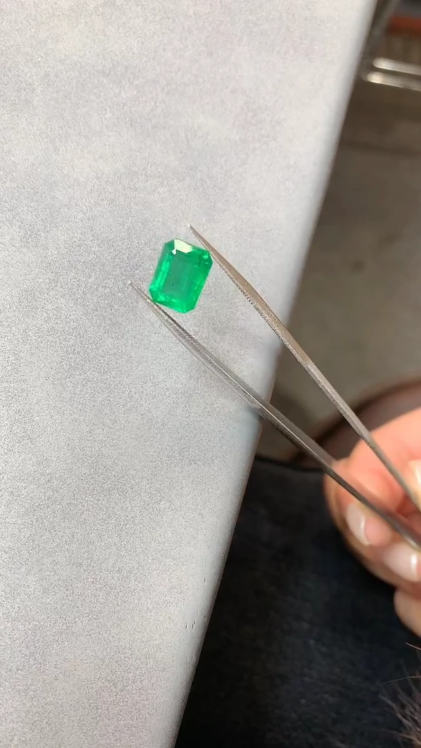 裸石祖母绿祖母绿裸石4.2ct