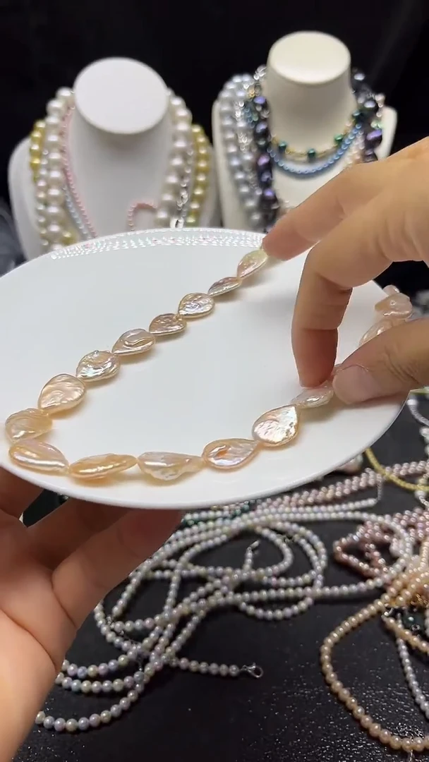 颈饰未镶嵌淡水珍珠多人