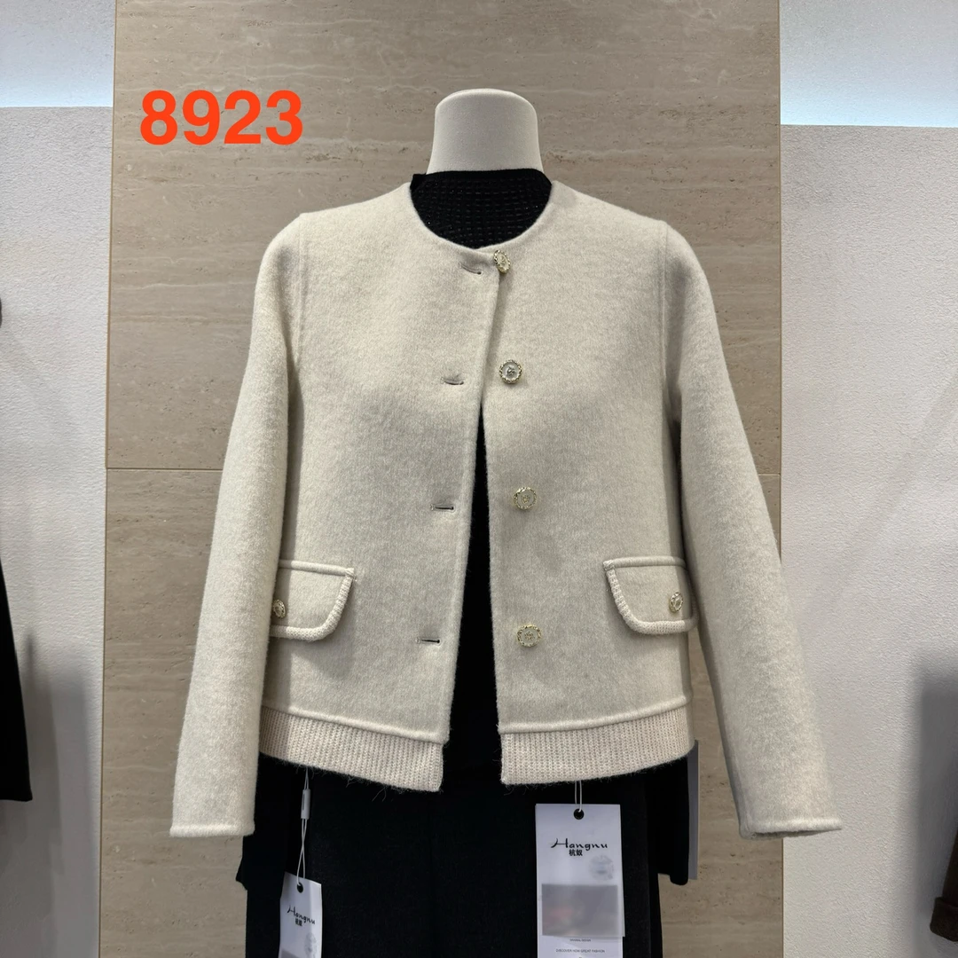 春款短款圆领小香风外套