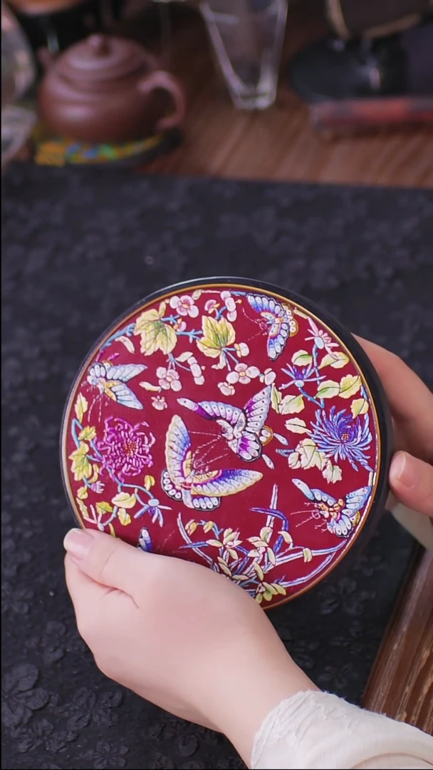 壹藏贰宝花花蝴蝶图案大垫子一片