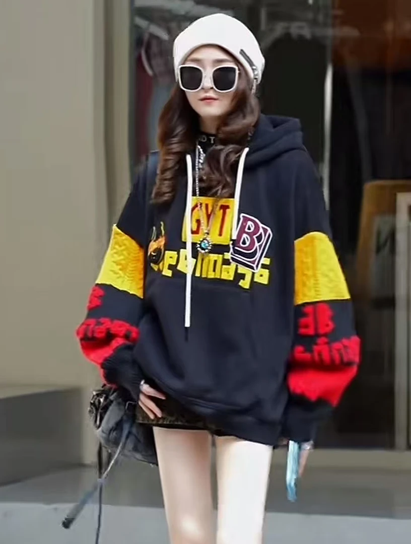 【GEYANTU】771连帽加绒拼接保暖不起球冬季卫衣印花网红时尚大版