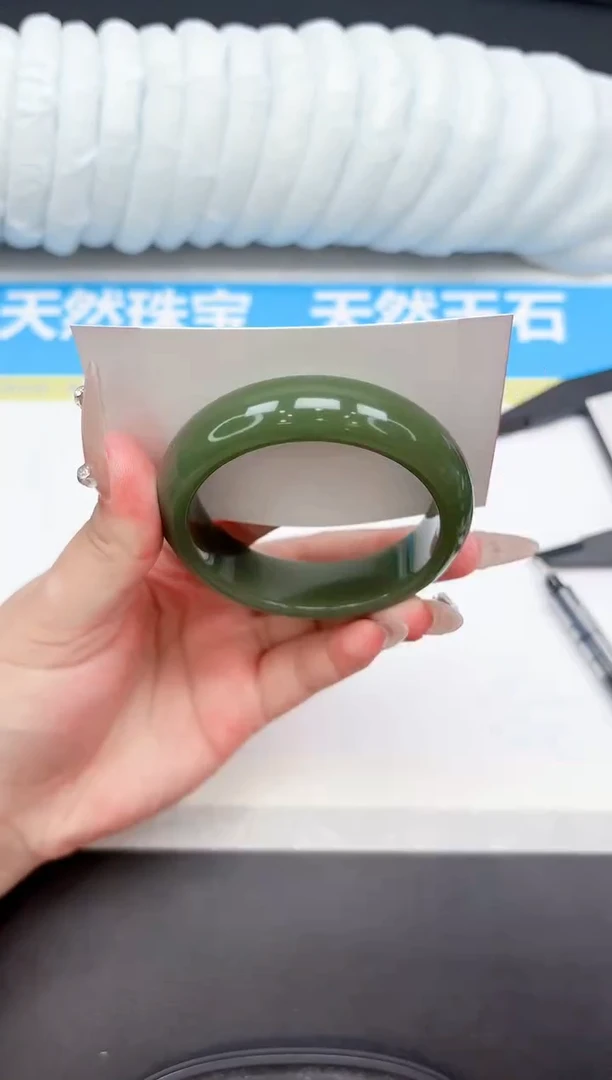 未镶嵌手镯石英质玉158-56
