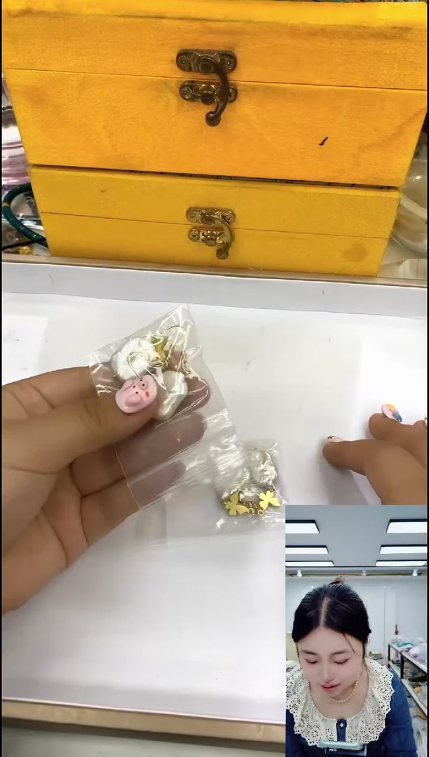 淡水珍珠银S925镶嵌颈饰1145耳坠