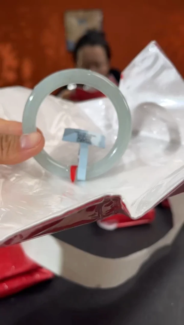 未镶嵌手镯翡翠4